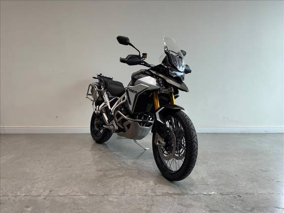 TRIUMPH TIGER 900 RALLY PRO TRIUMPH TIGER 900 RALLY PRO